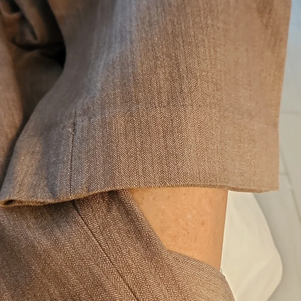 Banana Republic 4/$10 - Picture 6 of 8